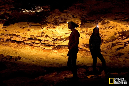 風(fēng)洞國家公園，南達(dá)科他州攝影：Phil Schermeister，國家地理創(chuàng)意版