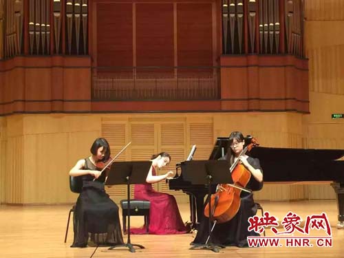 李明陽(yáng)、謝怡晨鋼琴音樂(lè)會(huì)在河南藝術(shù)中心圓滿落幕