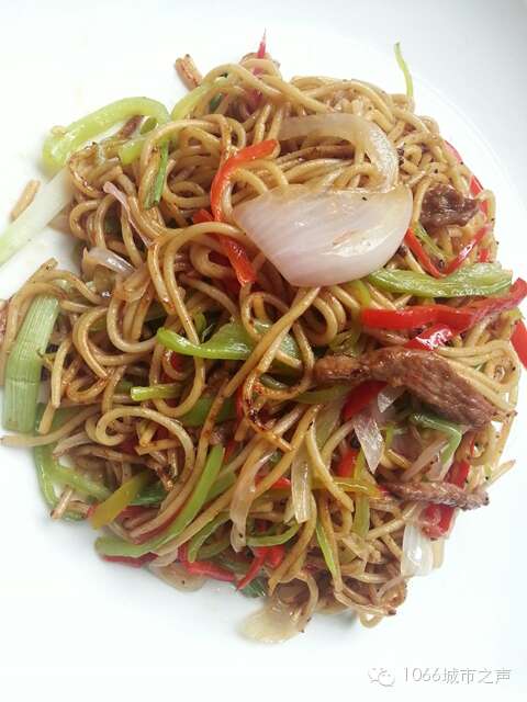 意面?；页：贸园?！吃這個(gè)，口齒一定要好哦！