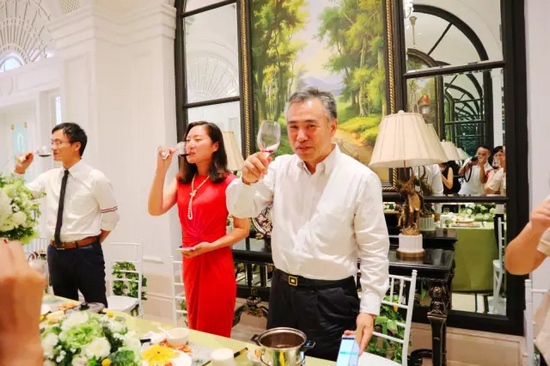 談得盡興，也要吃得開(kāi)心。