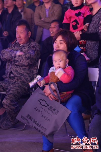 生動(dòng)有趣的游戲環(huán)節(jié)，觀眾參與積極，獎(jiǎng)品很給力。