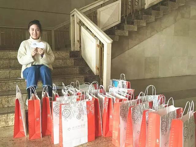 每一位到現(xiàn)場的小伙伴都獲得了我們精心準(zhǔn)備的小禮品哦！