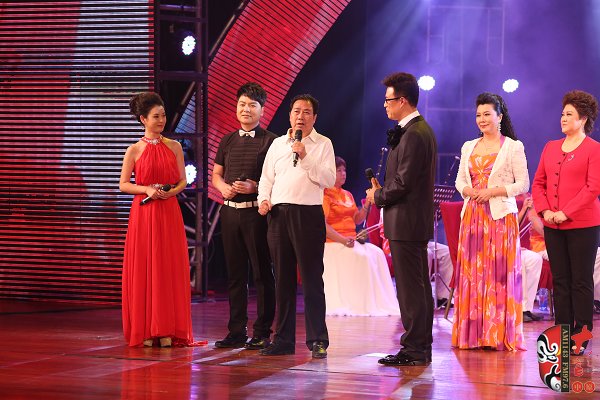 采訪中國劇協(xié)副主席、河南省劇協(xié)主席、河南省豫劇院院長(zhǎng)李樹建