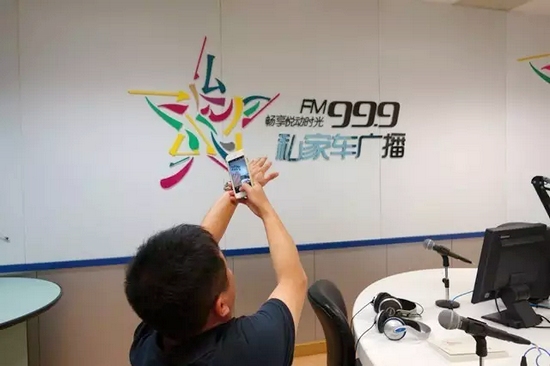 一言不合就撫摸鄭州，那怎么能少了我們私家車999？