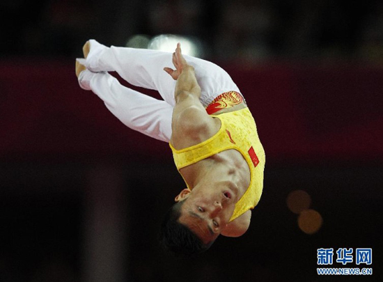 男子蹦床董棟如愿問(wèn)鼎 俄羅斯摘銀陸春龍第三 男子蹦床董棟如愿問(wèn)鼎 俄羅斯摘銀陸春龍第三