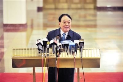 民航局長回應(yīng)機場建設(shè)熱:虧20億可帶動2萬億 民航局長回應(yīng)機場建設(shè)熱:虧20億可帶動2萬億