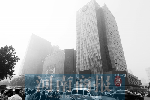 昔日關(guān)虎屯所在地，如今成鄭州最繁華地段之一 記者 鄧萬里/攝