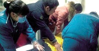 輕生女子終于獲救，目前情況穩(wěn)定。