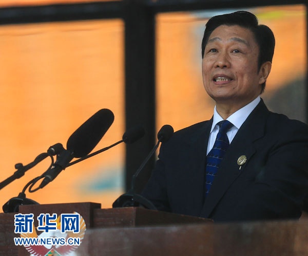 12月10日，國(guó)家副主席李源潮在南非約翰內(nèi)斯堡出席南非政府為前總統(tǒng)曼德拉舉行大型官方追悼活動(dòng)并致辭。