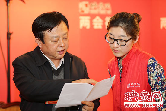 全國人大代表喬彬接受映象網(wǎng)采訪。