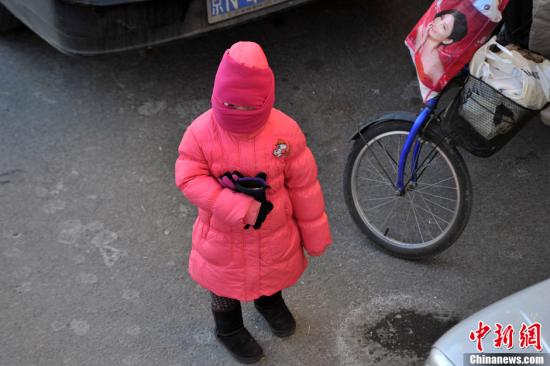 　12月23日，京城迎來今年入冬以來最冷的時刻。受今年以來最強冷空氣影響，京城迎來入冬以來幅度最大的