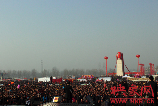 寶豐馬街書會獲世界紀(jì)錄認(rèn)證  民間藝人相聚“斗藝”