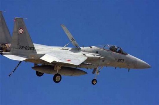 資料圖：日本自衛(wèi)隊(duì)F-15戰(zhàn)斗機(jī)。