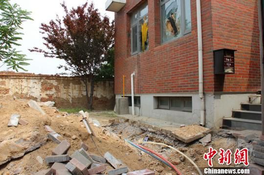 河北聽證會代表遭連續(xù)報(bào)復(fù)已不敢回家居住(圖)