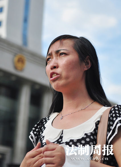 7月2日，唐慧在湖南省高院接受媒體采訪