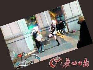 “保時捷女孩”踢腿救人。