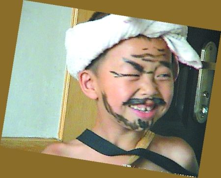 老鄉(xiāng)見(jiàn)老鄉(xiāng)，甭提多開(kāi)心