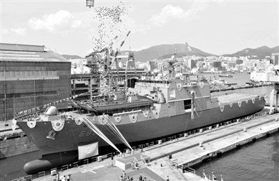 9月11日，韓國釜山，韓國海軍新一代登陸艦“天王峰”號舉行了下水儀式。