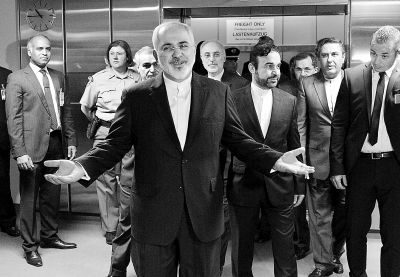 伊朗核問題歷經12年終達成協(xié)議 不開發(fā)核武器 伊朗核問題歷經12年終達成協(xié)議 不開發(fā)核武器