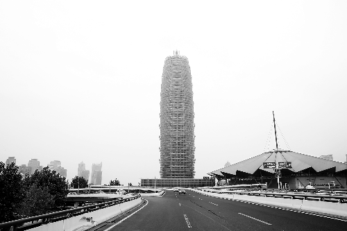 在鄭東新區(qū)CBD，“虛擬辦公室”業(yè)務(wù)已悄然出現(xiàn)　河南商報(bào)首席記者 楊東華/攝