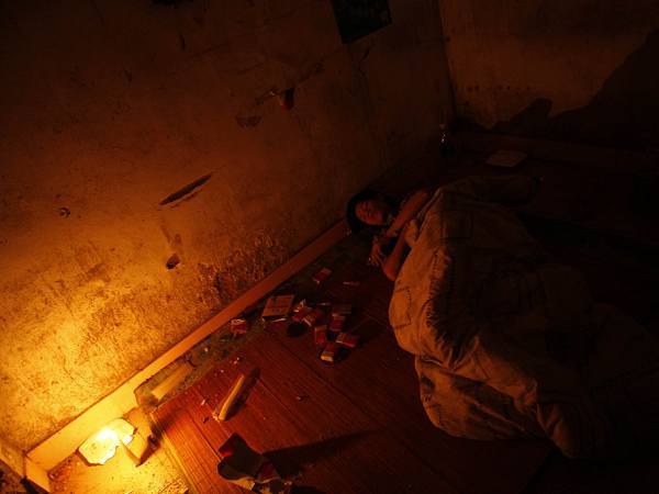 真實(shí)記錄一個吸毒者生命最后19天