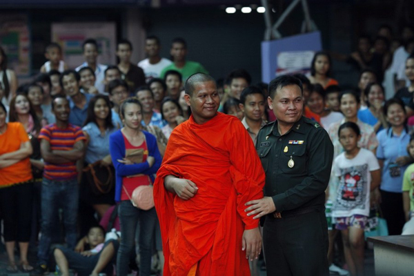 泰國進(jìn)行征兵抽簽 泰國進(jìn)行征兵抽簽