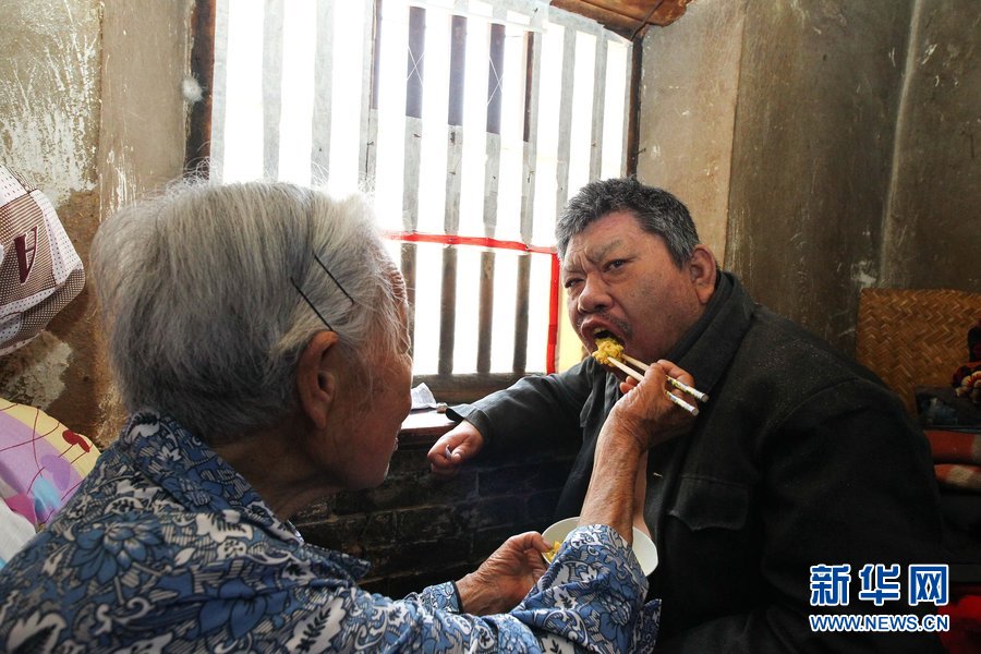 那些年，感動過我們的母親