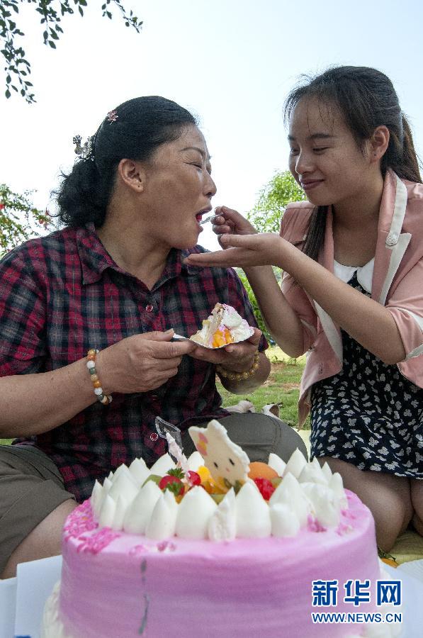 那些年，感動過我們的母親