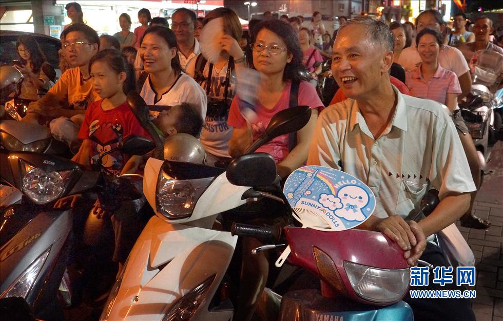 臺(tái)北“機(jī)車(chē)”掠影