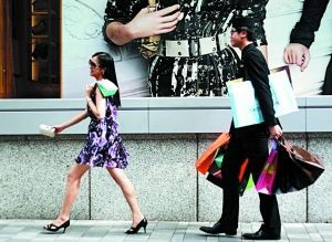 香港購物，普遍低于平日八折