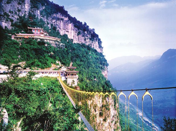 見證浪漫愛情 盤點(diǎn)中國浪漫愛情橋