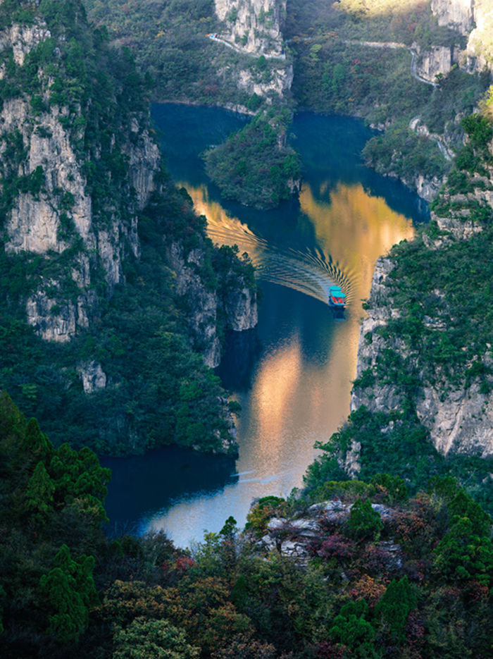 青龍峽、峰林峽景區(qū)推出女性免票月優(yōu)惠活動