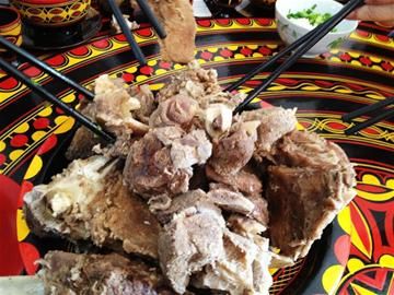 彝族坨坨肉