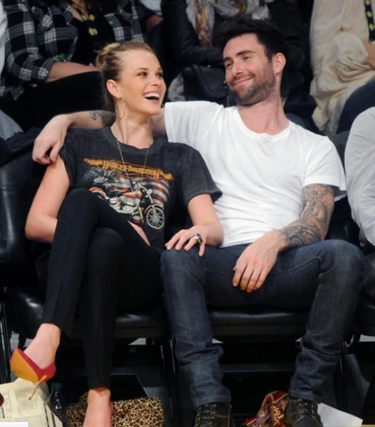 誰能有幸約會(huì)天使？維秘超模們的男星后宮團(tuán)