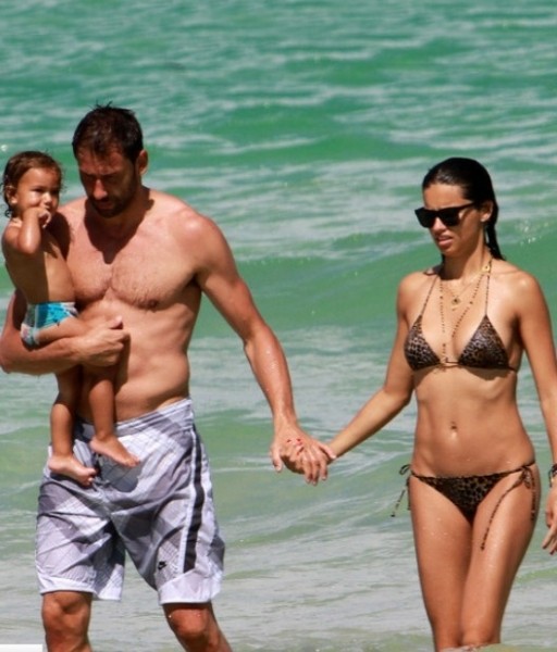 誰能有幸約會(huì)天使？維秘超模們的男星后宮團(tuán)