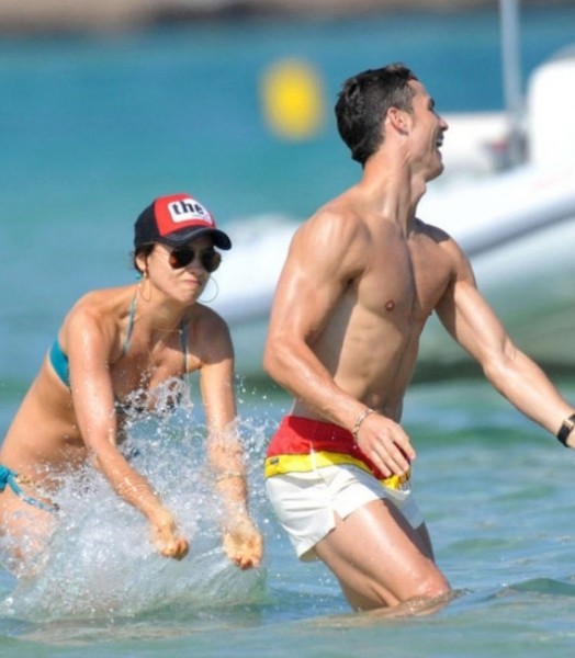 誰能有幸約會(huì)天使？維秘超模們的男星后宮團(tuán)