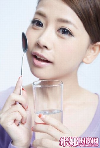 點(diǎn)擊圖片進(jìn)入第一頁(yè) 點(diǎn)擊圖片進(jìn)入第一頁(yè)