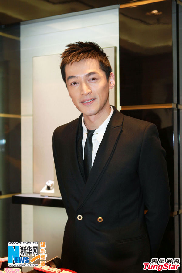 胡歌預為餐廳員工發(fā)獎金 呼吁保障演員生命安全 胡歌預為餐廳員工發(fā)獎金 呼吁保障演員生命安全