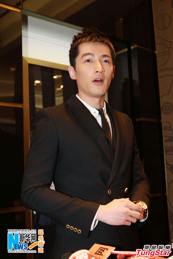 胡歌預為餐廳員工發(fā)獎金 呼吁保障演員生命安全 胡歌預為餐廳員工發(fā)獎金 呼吁保障演員生命安全