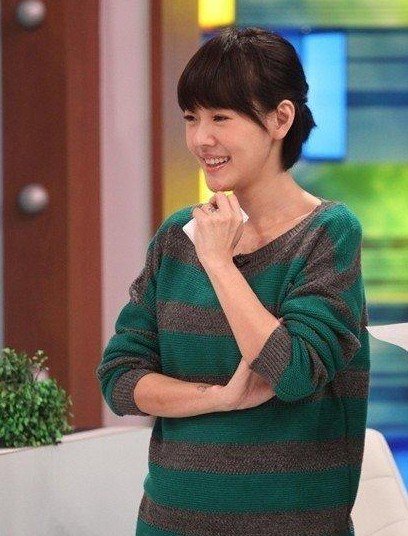 小S下巴被稱整容界范本 小S下巴被稱整容界范本