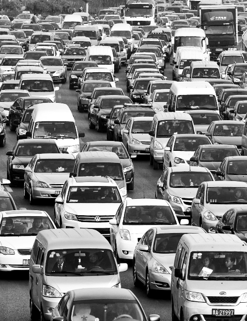 新規(guī)出臺，讓車主有了用車保障。