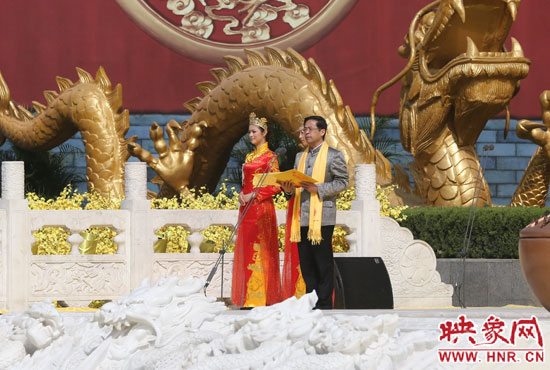 省委副書記、省政協(xié)主席葉冬松致歡迎詞。映象網(wǎng)記者 邵恰 攝