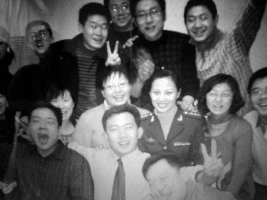 王亞平與他人合影 王亞平與他人合影