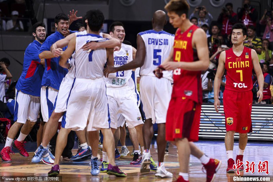 亞錦賽:男籃創(chuàng)38年最差戰(zhàn)績 78比96負(fù)中華臺北 亞錦賽:男籃創(chuàng)38年最差戰(zhàn)績 78比96負(fù)中華臺北