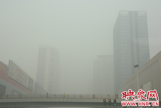 “霧霾”，應(yīng)該是2013年人們最不能忘記的詞語(yǔ)