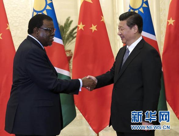 4月8日，國(guó)家主席習(xí)近平在北京人民大會(huì)堂會(huì)見納米比亞總理根哥布。新華社記者 龐興雷 攝