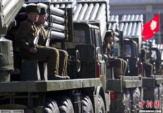 （10日凌晨發(fā)）朝鮮迎勞動黨建黨70周年將閱兵游行隆重慶祝（共三圖，請大夜幫改為文中插圖謝謝）
