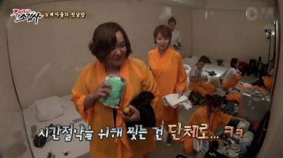 女明星6天內(nèi)在寺院內(nèi)吃住。