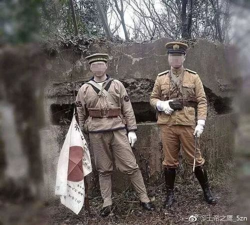 犯眾怒！兩男子抗日碉堡前扮日本兵拍照 警方介入