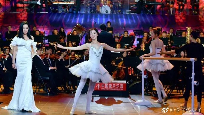 《創(chuàng)造101》主題曲公布，這個(gè)被吐槽油膩的c位是什么來(lái)頭？